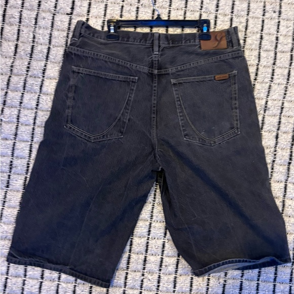 Sean John Dark Gray Denim Men's Shorts - Picture 2 of 4